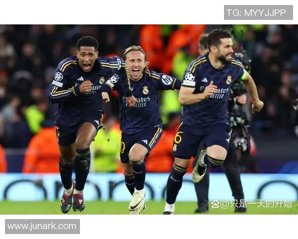 国王杯精彩对决多特蒙德6-2曼联点球大战引发全场热潮