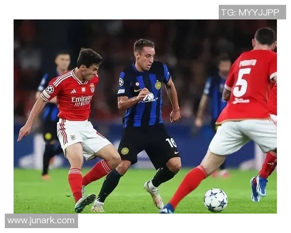 西甲精彩对决拜仁逆转国米帽子戏法点燃全场激情